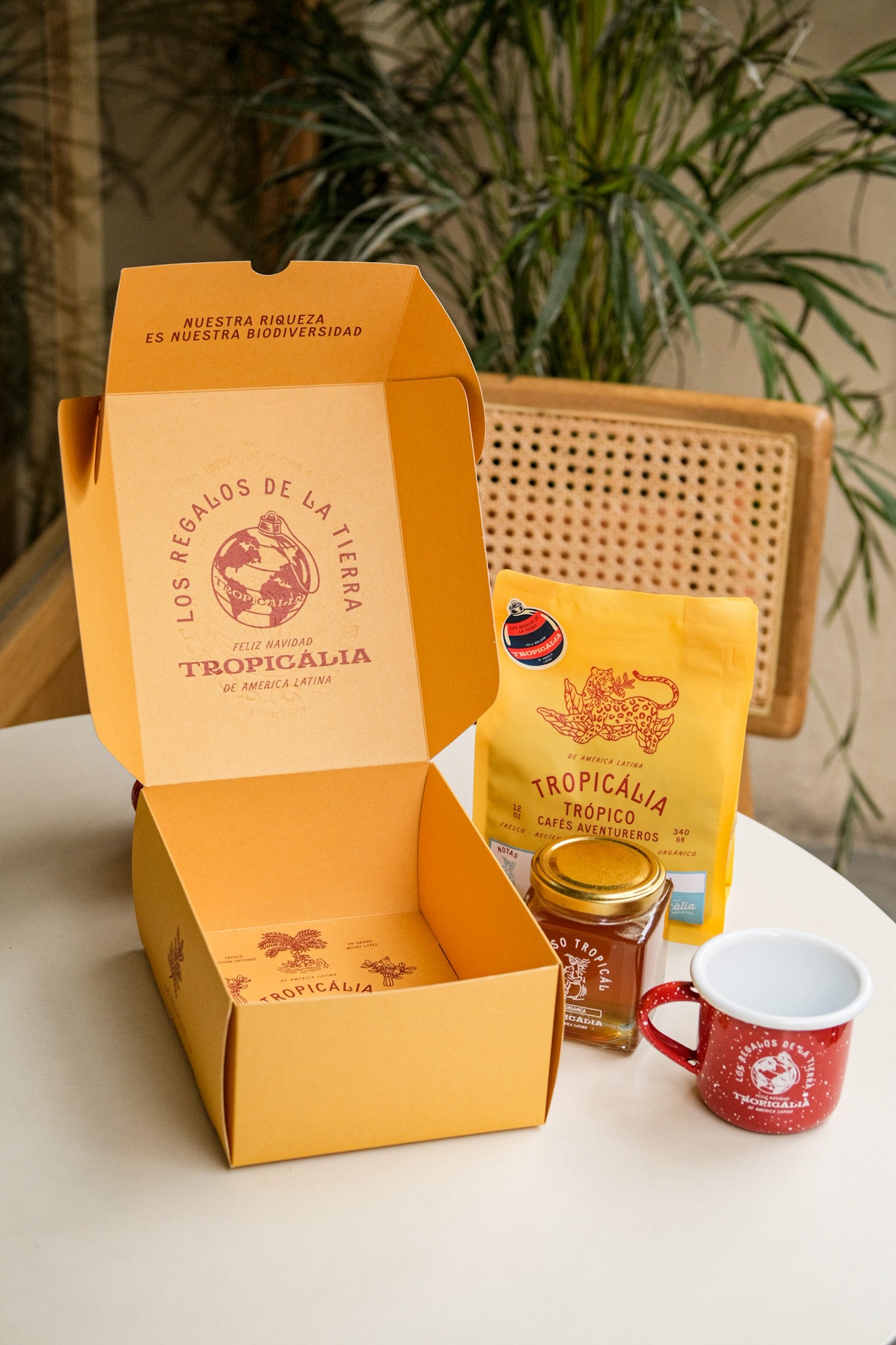 Caja, los regalos de la tierra